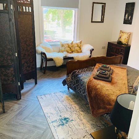 Funky Cozy Cottage With Outside Space Tournoi d'Tournoi d'Eastbourne Extérieur photo