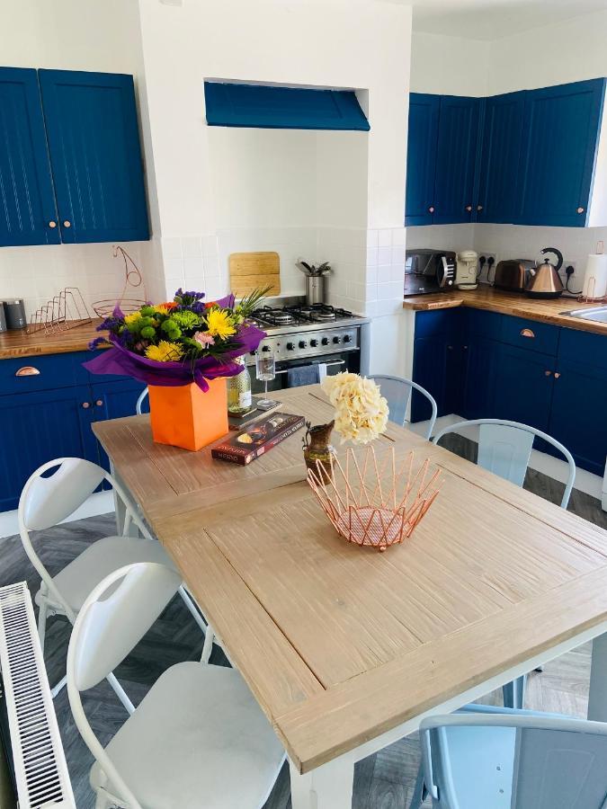Funky Cozy Cottage With Outside Space Tournoi d'Tournoi d'Eastbourne Extérieur photo