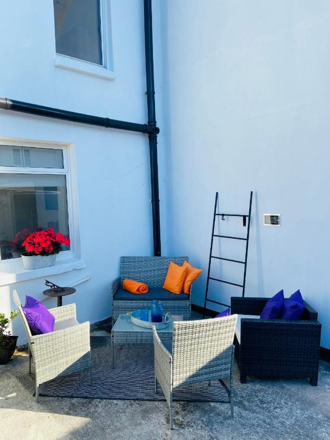 Funky Cozy Cottage With Outside Space Tournoi d'Tournoi d'Eastbourne Extérieur photo